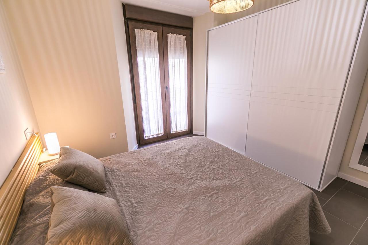 Apartamento Centrico Y Moderno Con Piscina Y Parking Jaén Exterior foto