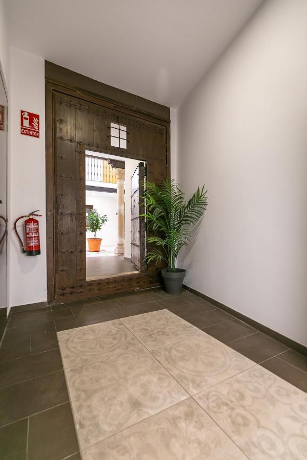 Apartamento Centrico Y Moderno Con Piscina Y Parking Jaén Exterior foto